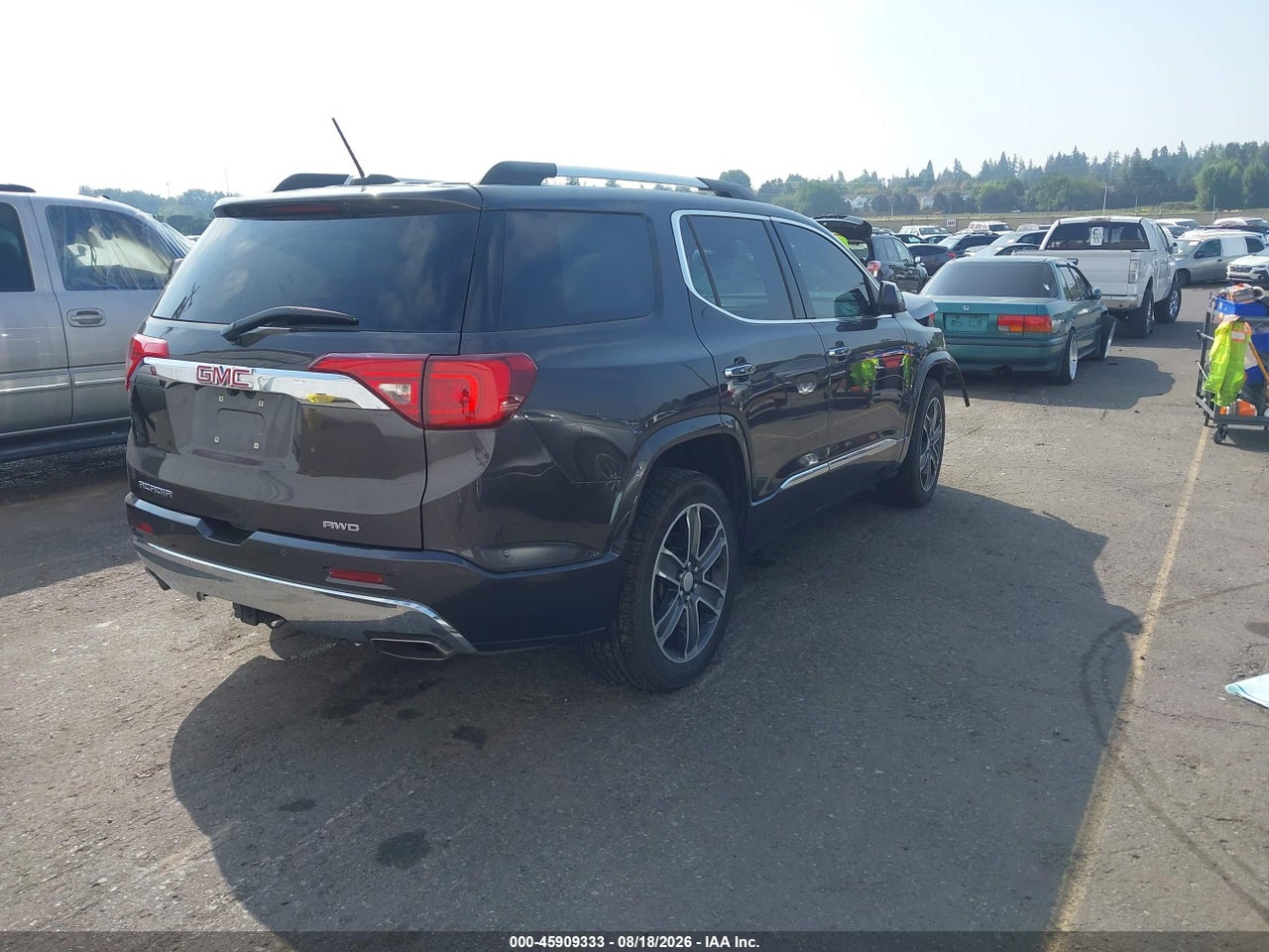 2017 GMC ACADIA DENALI · 4/11