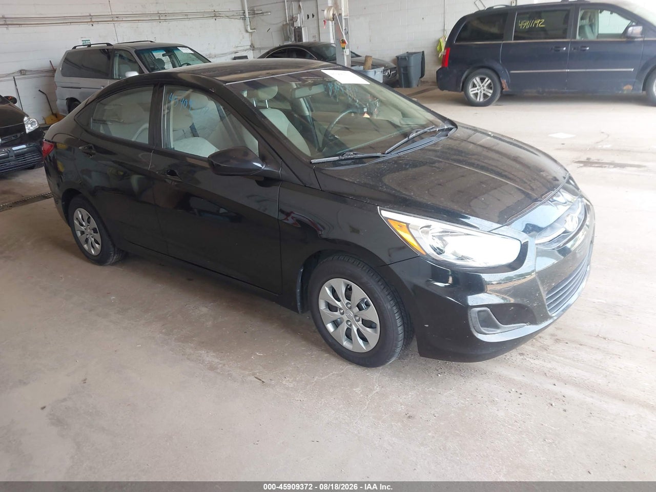 KMHCT4AE9HU****** · 2017 HYUNDAI ACCENT SE