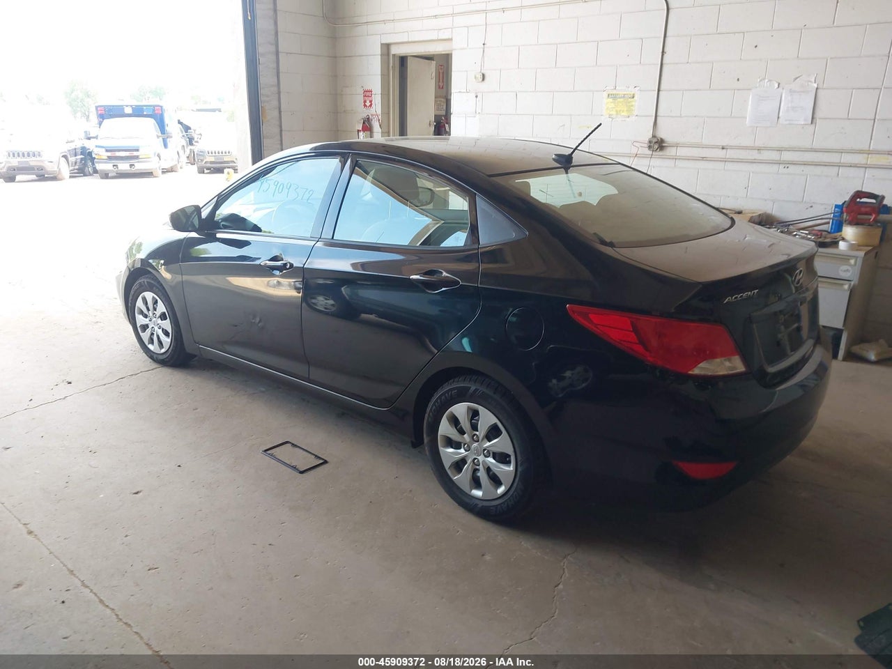 2017 HYUNDAI ACCENT SE · 3/10