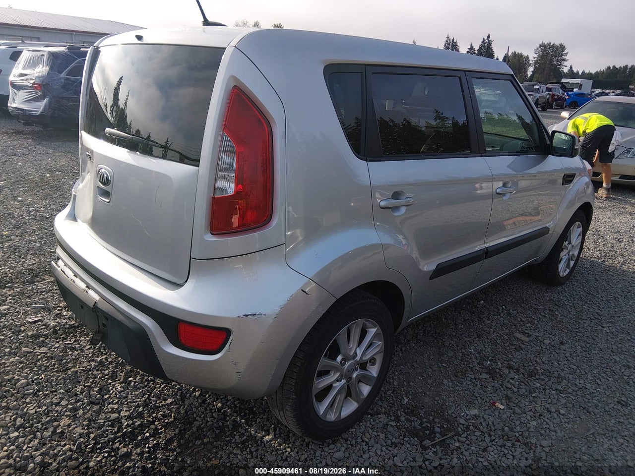 2013 KIA SOUL + · 4/11