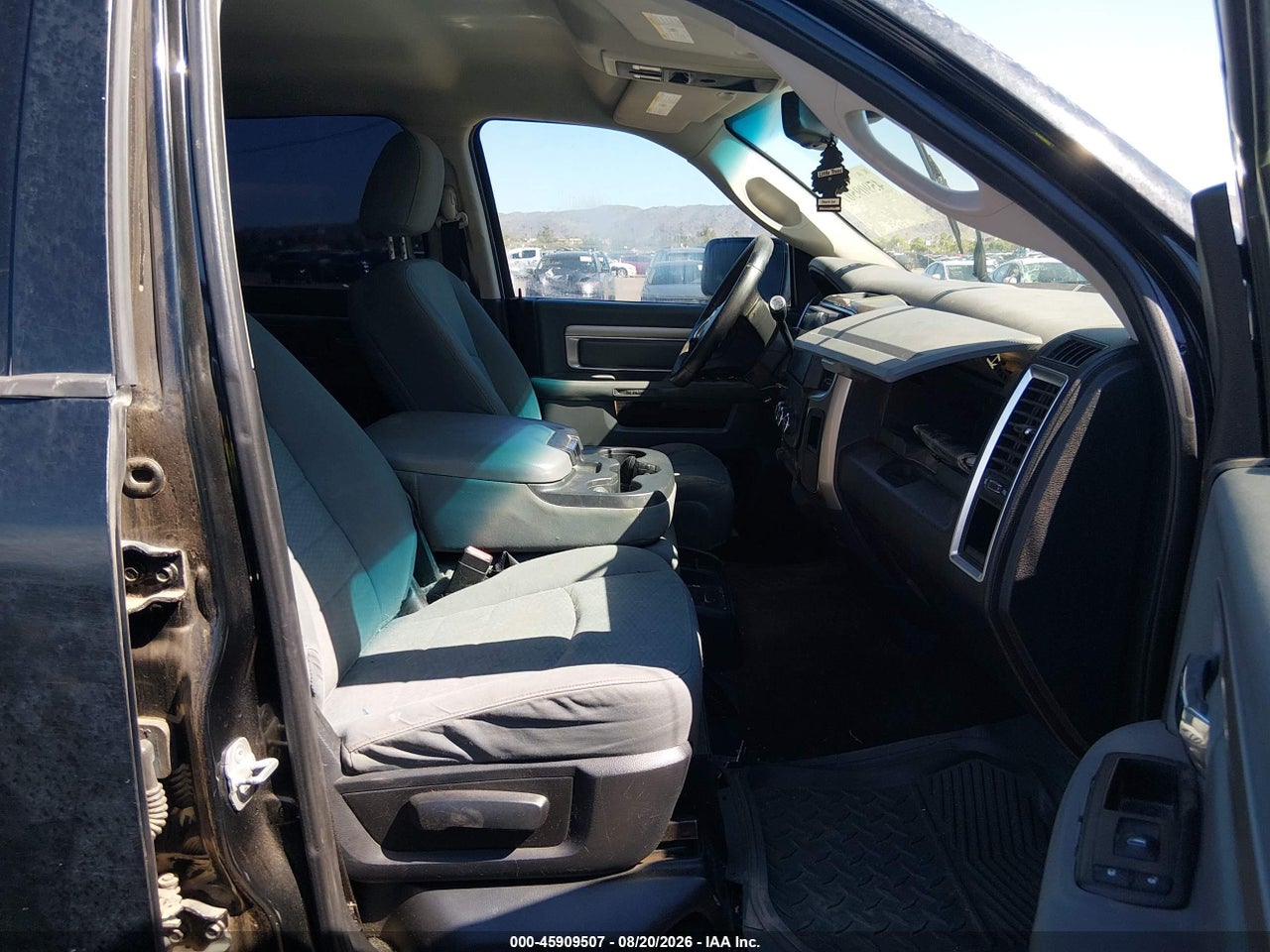 2013 RAM 2500 SLT · 5/10