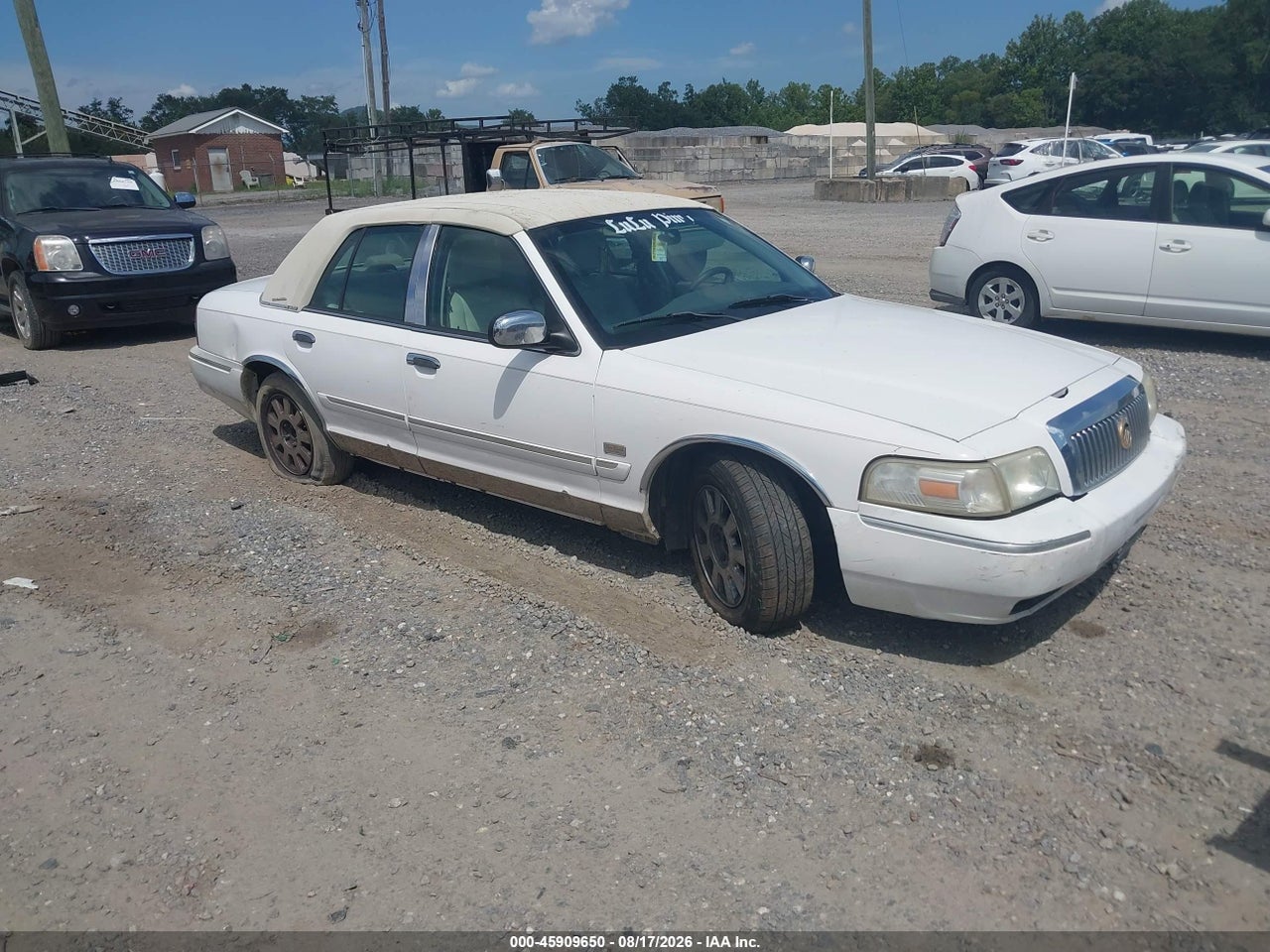2MEHM75V37X****** · 2007 MERCURY GRAND MARQUIS LS