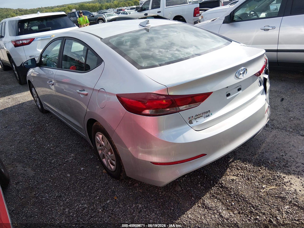 2018 HYUNDAI ELANTRA SE · 3/11
