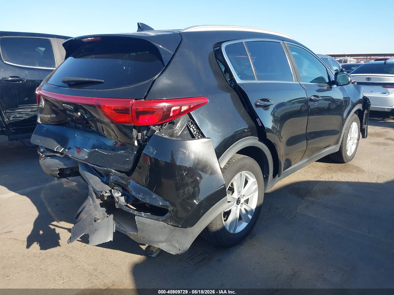 2017 KIA SPORTAGE LX · 4/11