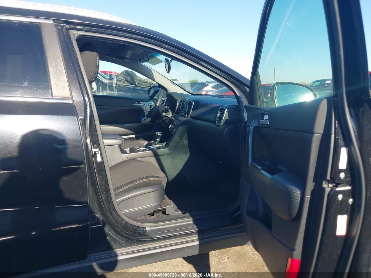 2017 KIA SPORTAGE LX · 5/11