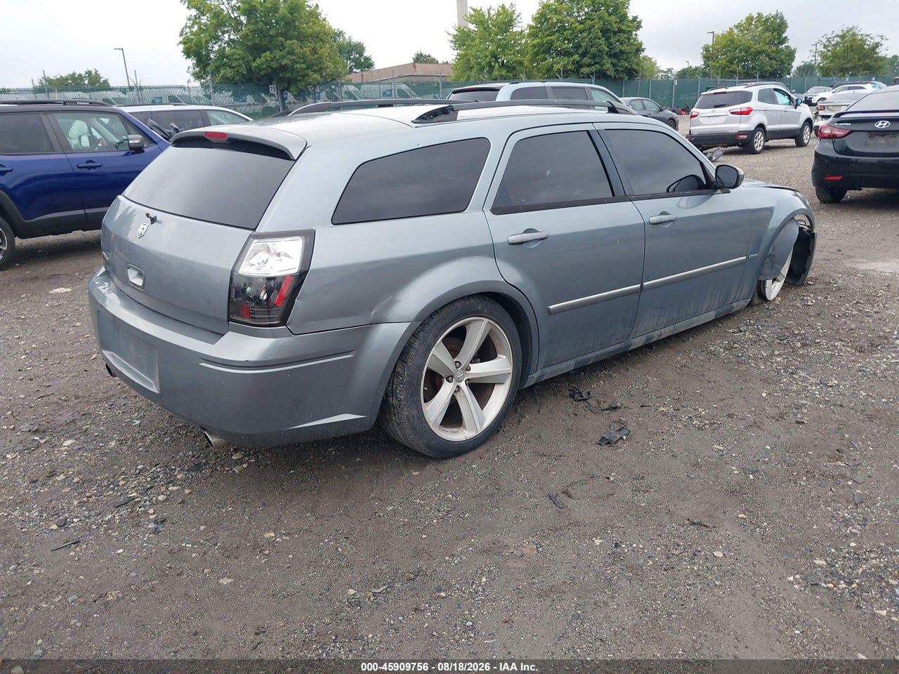 2006 DODGE MAGNUM R/T · 4/10
