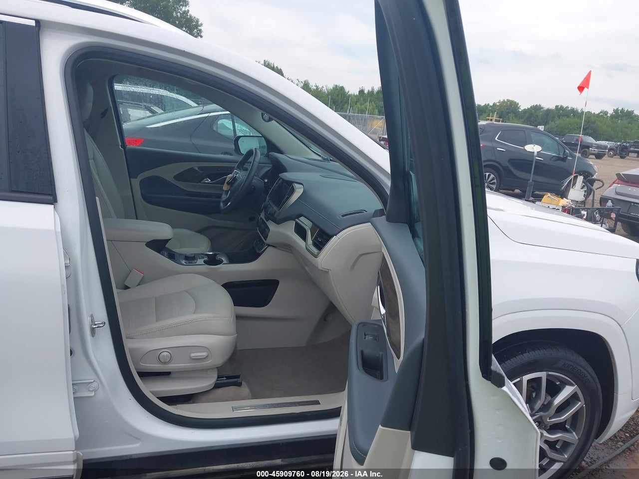 2022 GMC TERRAIN AWD DENALI · 5/11