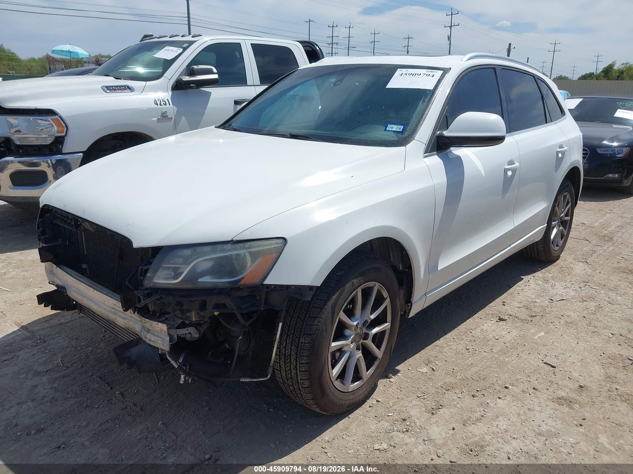 2012 AUDI Q5 2.0T PREMIUM · 2/11