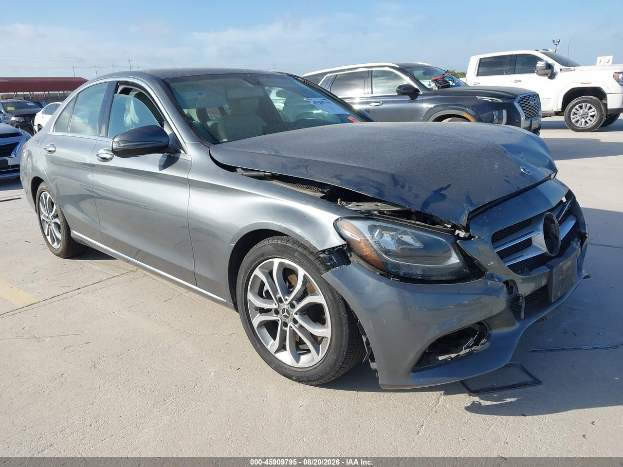 55SWF4JB1JU****** · 2018 MERCEDES-BENZ C 300