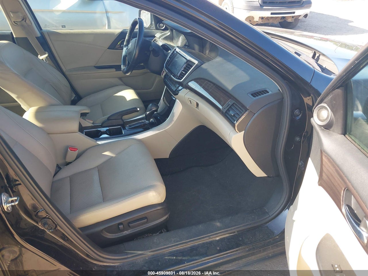 2017 HONDA ACCORD EX-L V6 · 5/11