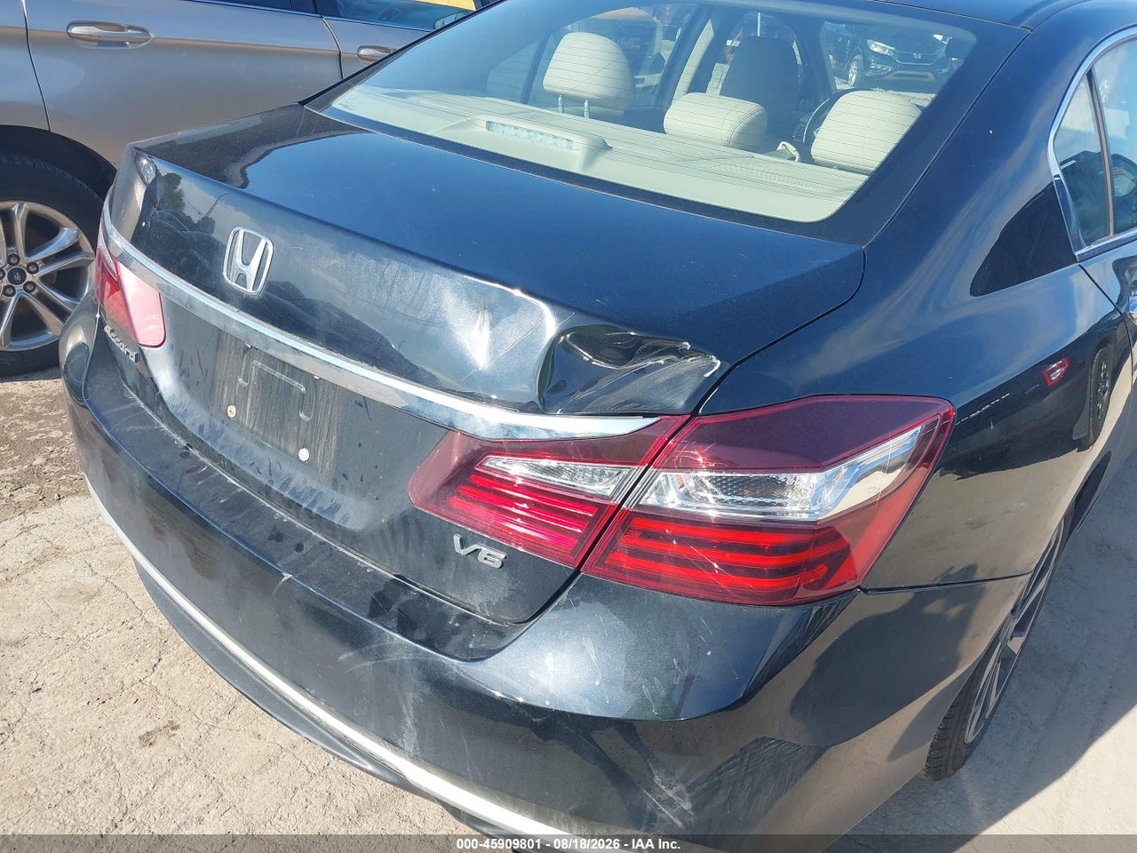2017 HONDA ACCORD EX-L V6 · 6/11