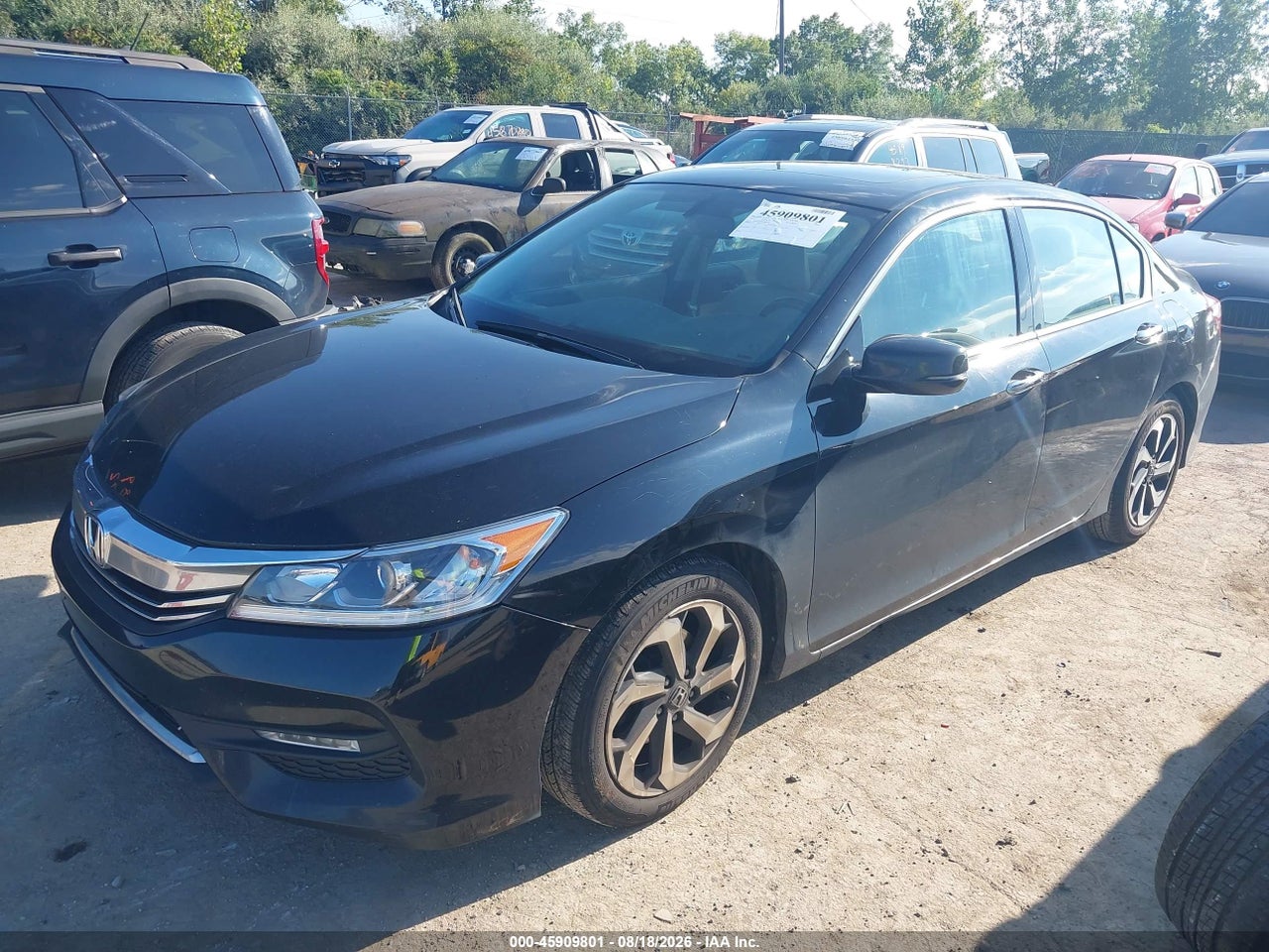 2017 HONDA ACCORD EX-L V6 · 2/11