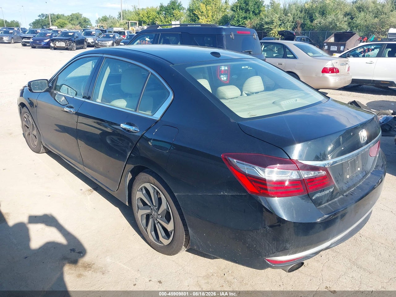 2017 HONDA ACCORD EX-L V6 · 3/11