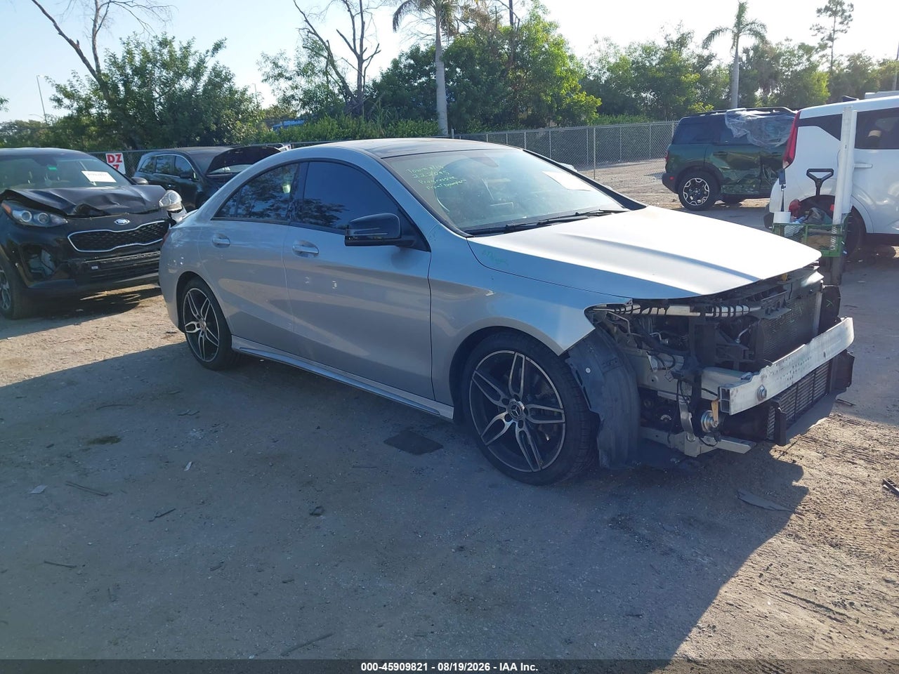 WDDSJ4EB7JN****** · 2018 MERCEDES-BENZ CLA 250