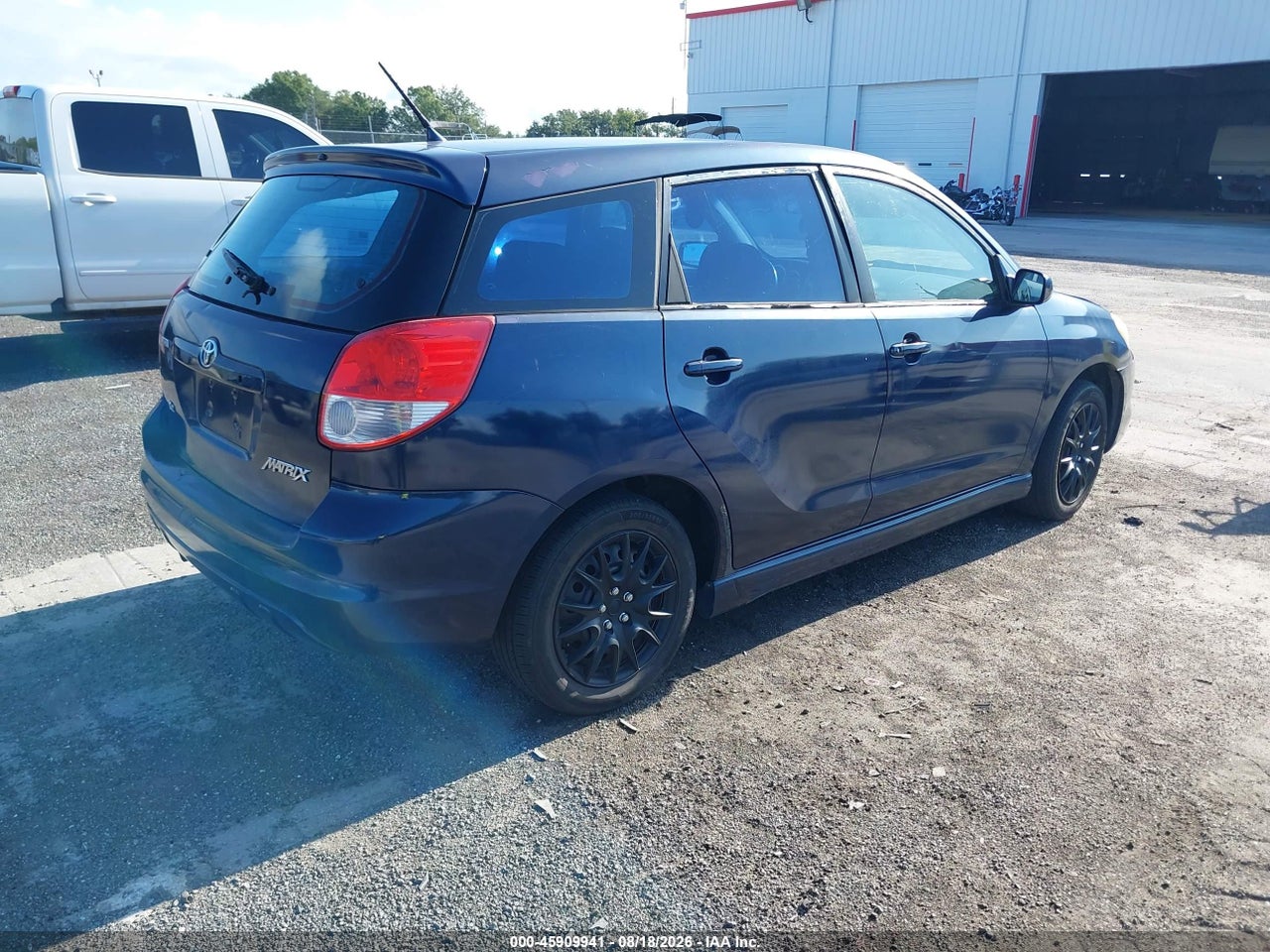 2003 TOYOTA MATRIX XR · 4/11