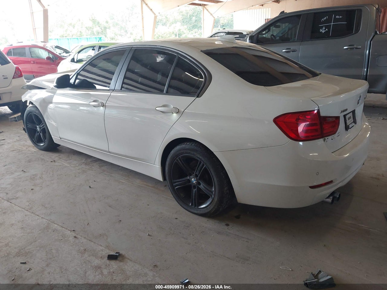 2013 BMW 328I XDRIVE · 3/11