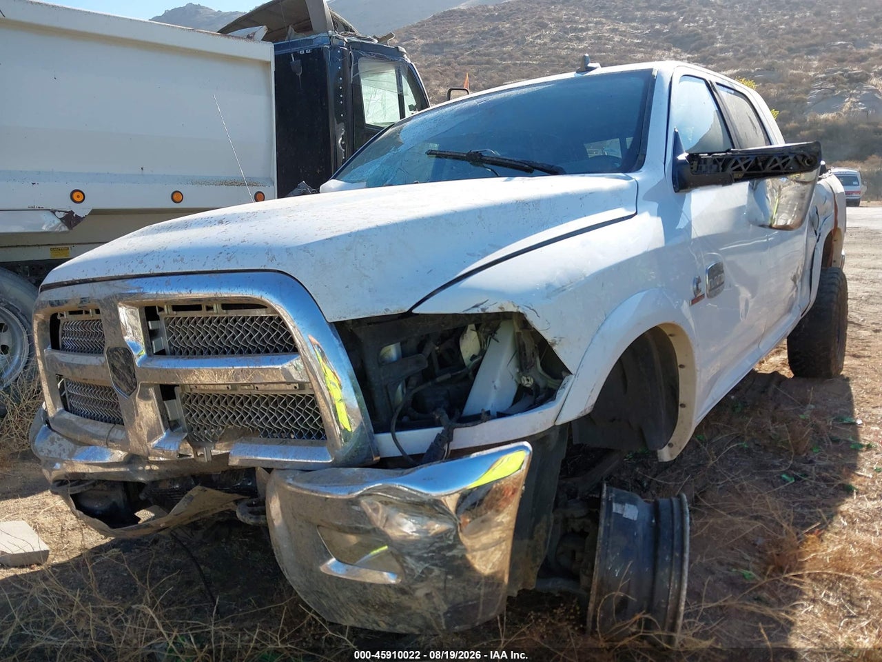 2014 RAM 3500 LONGHORN · 2/8