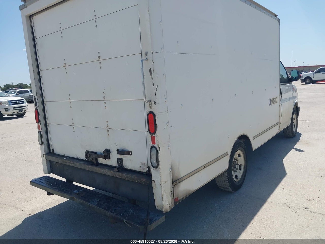 2012 GMC SAVANA CUTAWAY WORK VAN · 4/4
