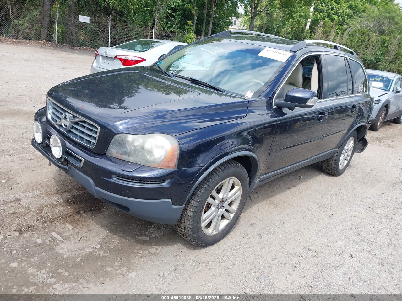 2011 VOLVO XC90 3.2 · 2/11