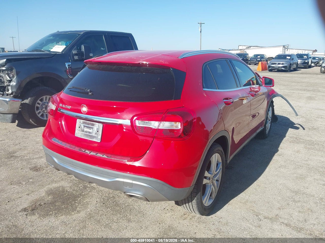 2018 MERCEDES-BENZ GLA 250 · 4/11
