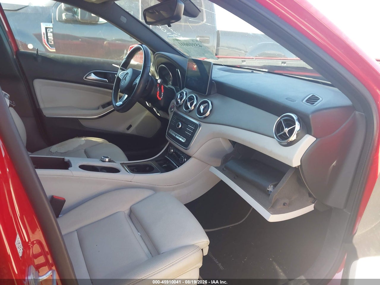 2018 MERCEDES-BENZ GLA 250 · 5/11