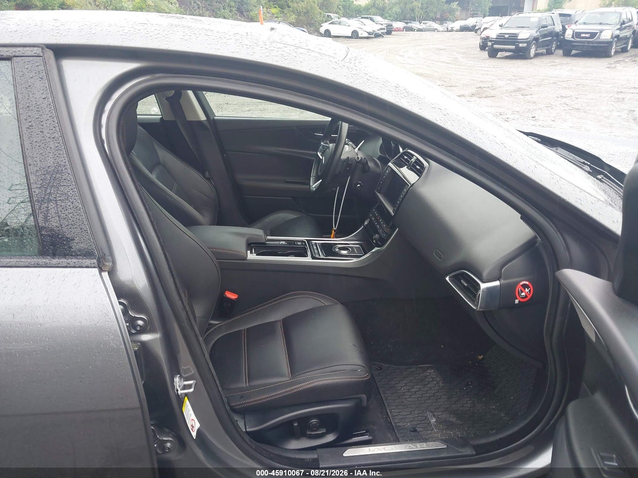 2018 JAGUAR XE 25T PRESTIGE · 5/11