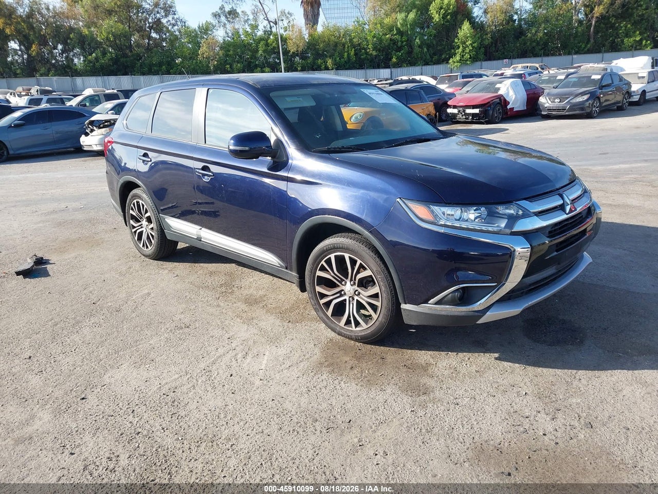 JA4AD3A33GZ****** · 2016 MITSUBISHI OUTLANDER SE