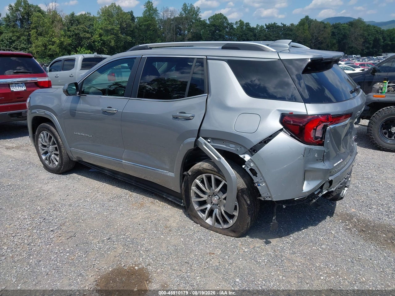 2026 GMC TERRAIN AWD DENALI · 3/11