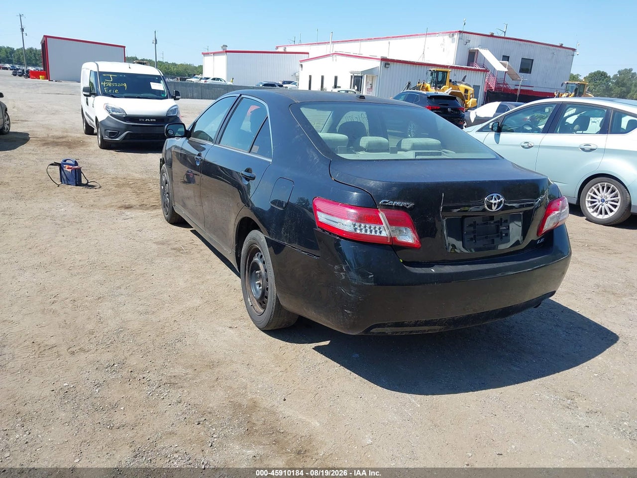 2010 TOYOTA CAMRY LE · 3/11