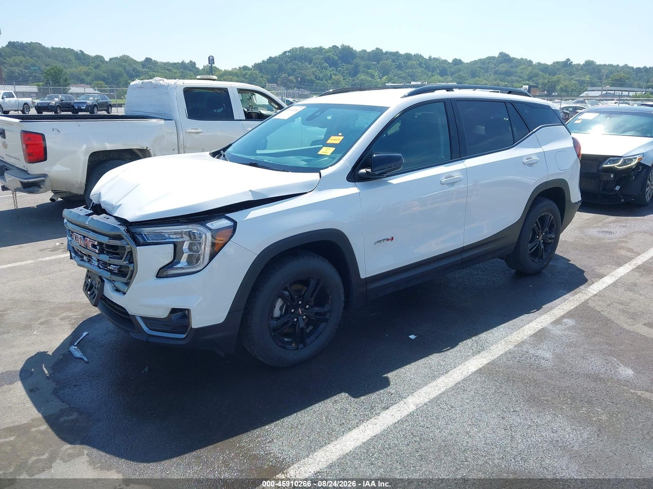2023 GMC TERRAIN AWD AT4 · 2/11