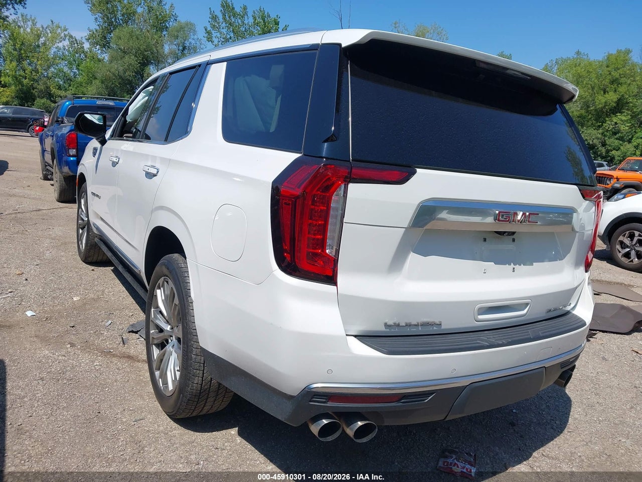 2021 GMC YUKON 4WD DENALI · 3/11