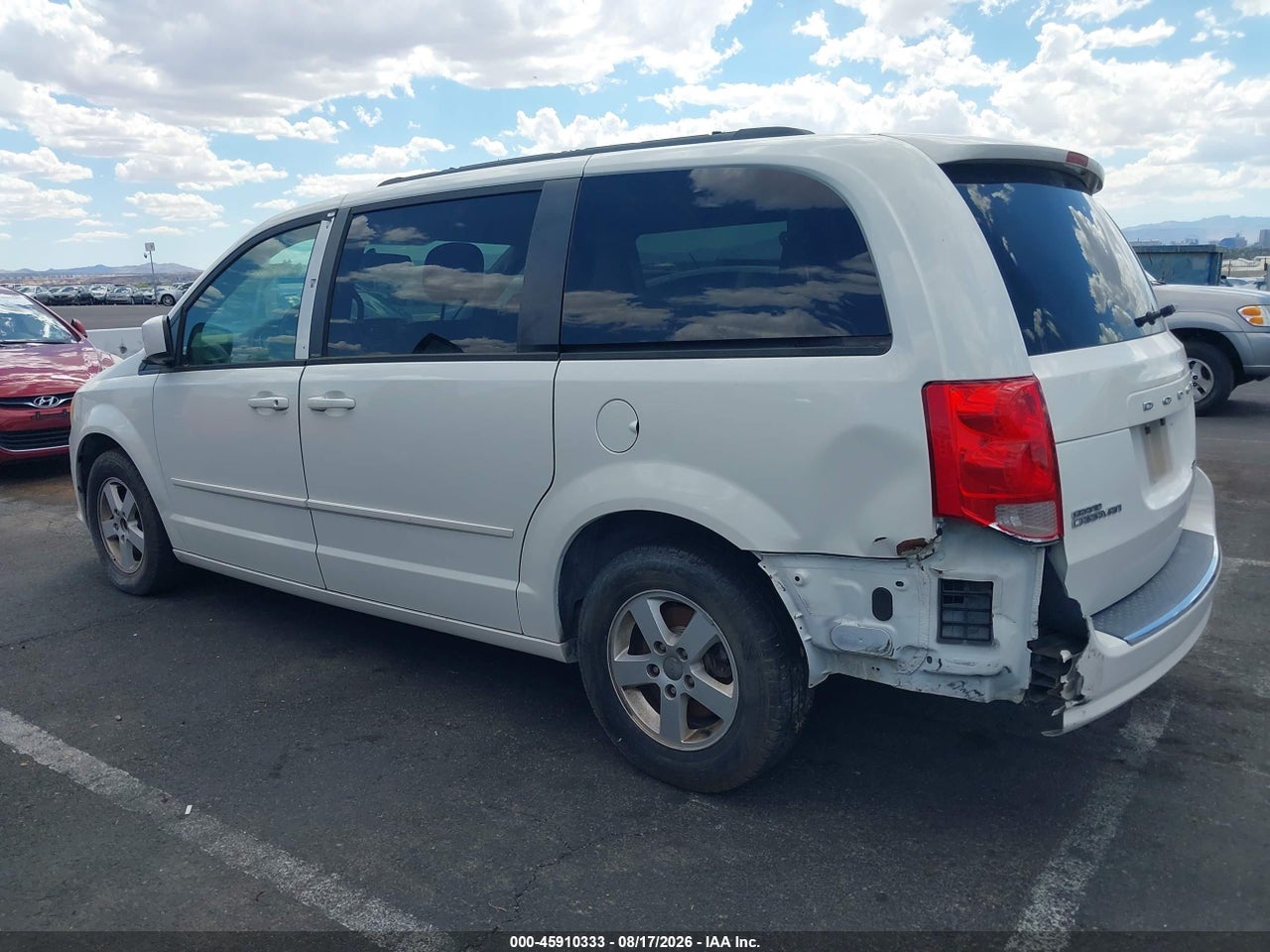 2013 DODGE GRAND CARAVAN SXT · 6/11
