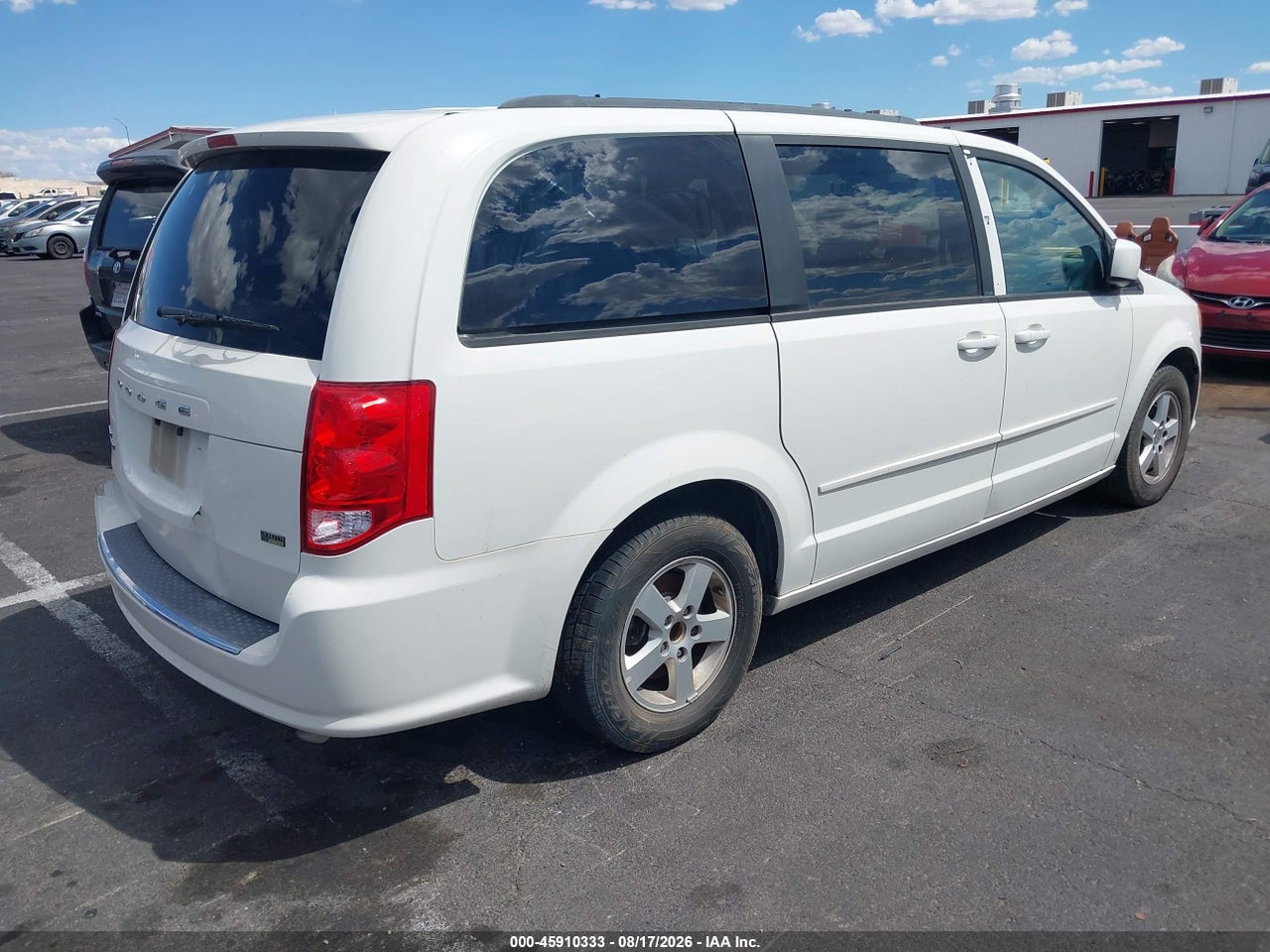 2013 DODGE GRAND CARAVAN SXT · 4/11