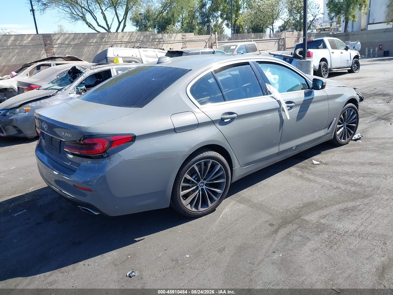 2022 BMW 530 I · 4/11