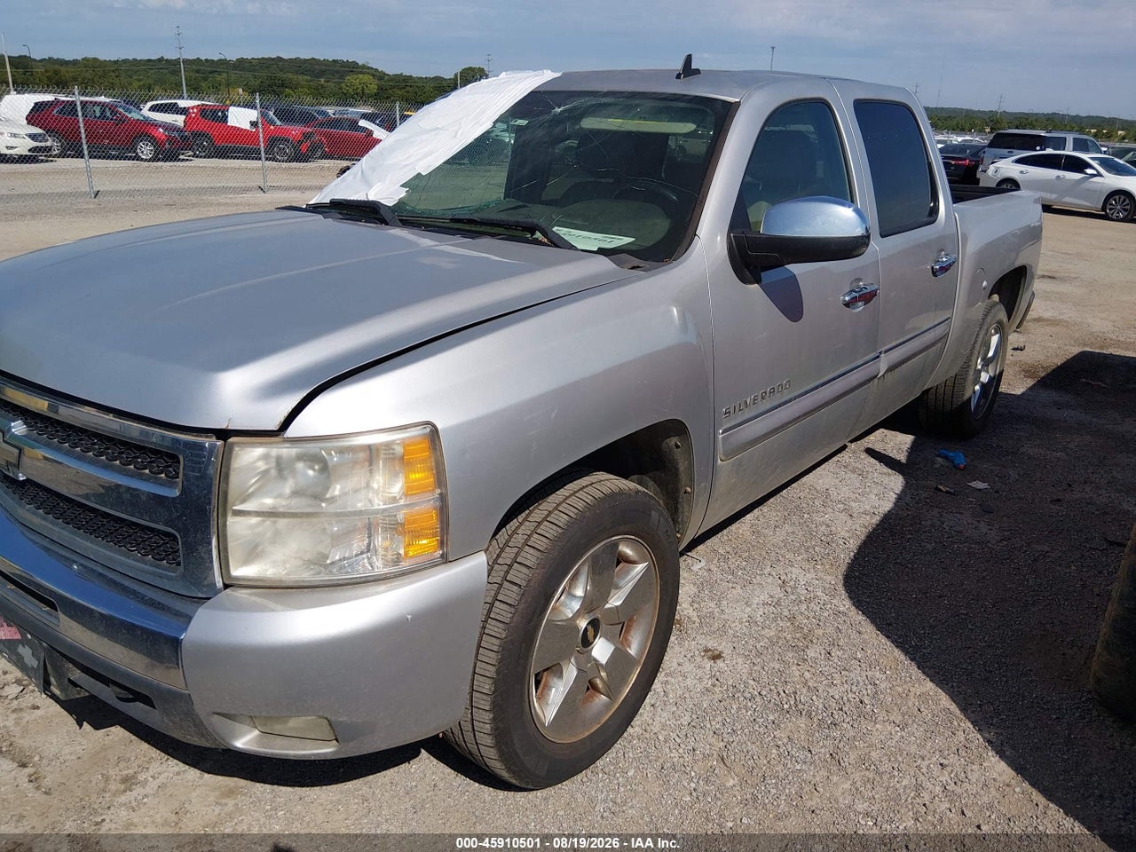 2011 CHEVROLET SILVERADO 1500 LT · 2/11