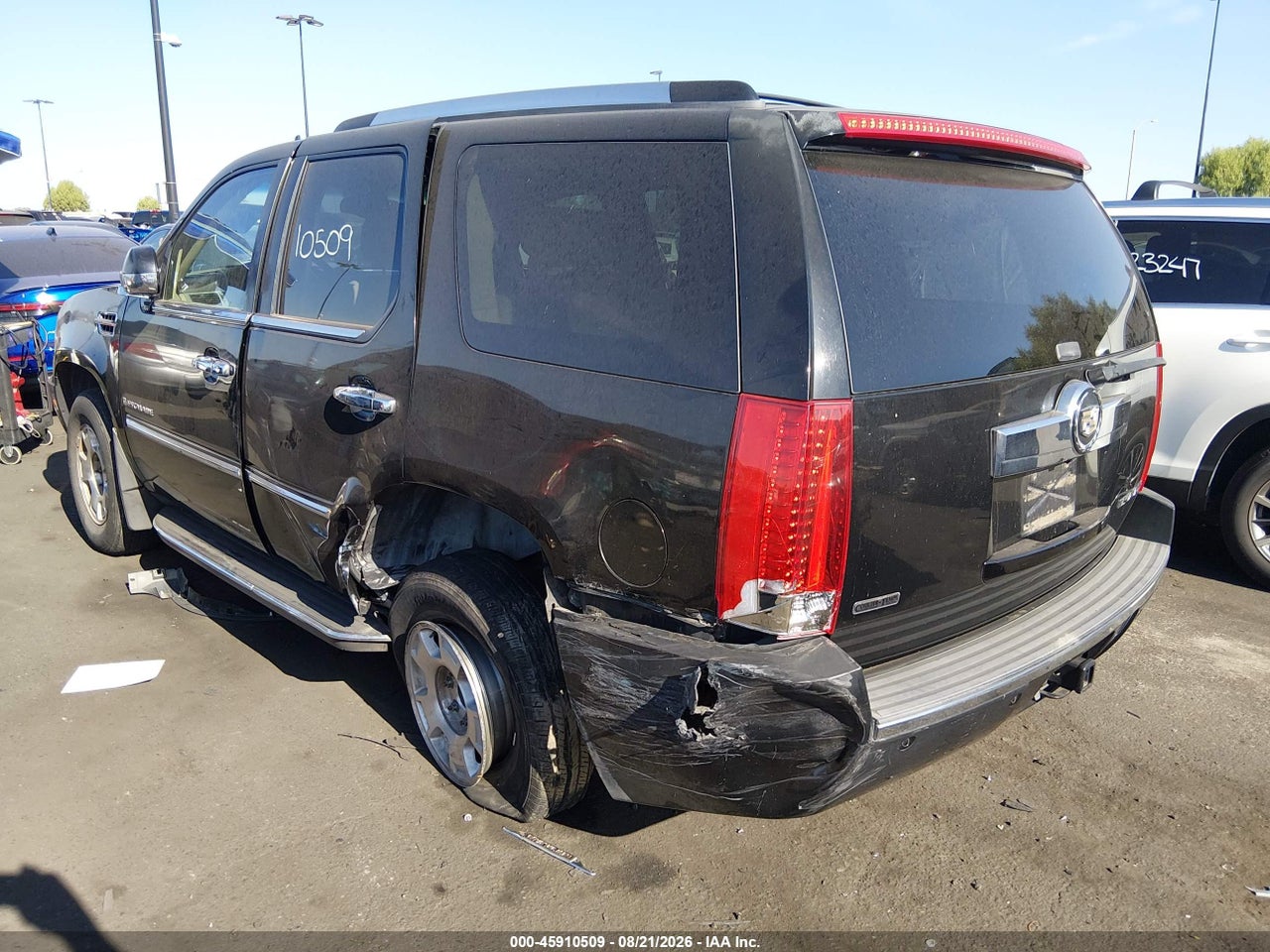 2008 CADILLAC ESCALADE · 3/11