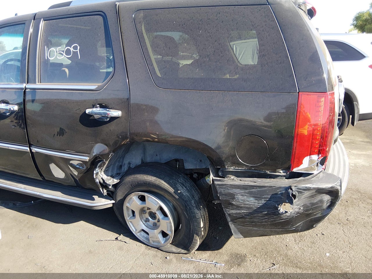 2008 CADILLAC ESCALADE · 6/11