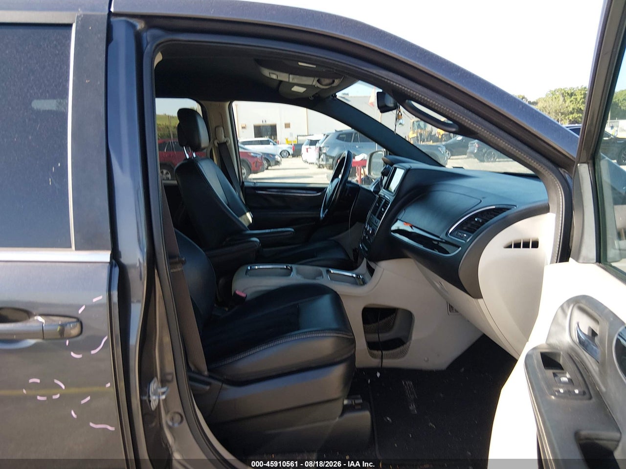 2017 DODGE GRAND CARAVAN SXT · 5/11