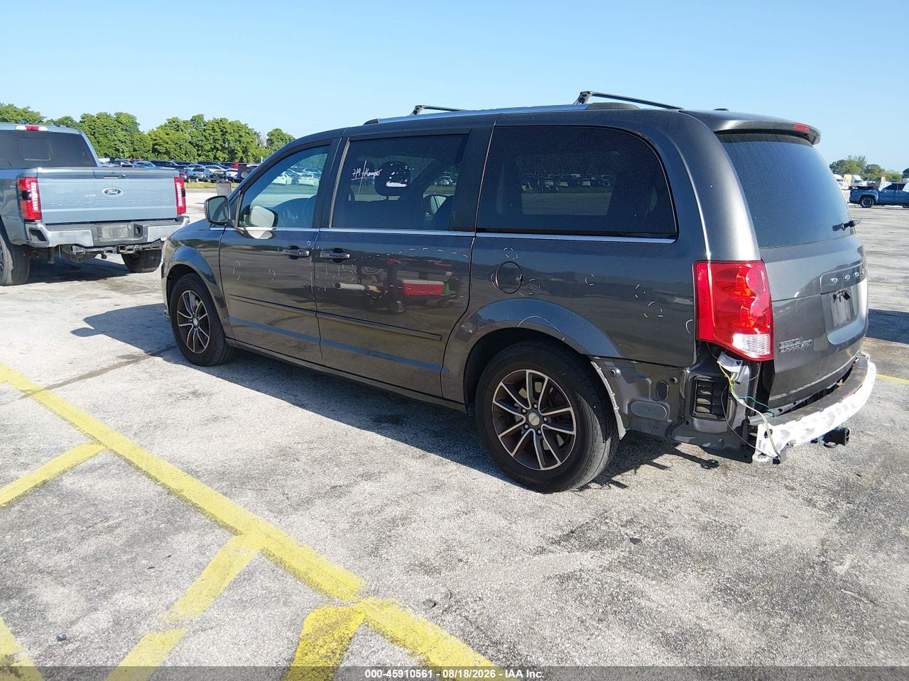 2017 DODGE GRAND CARAVAN SXT · 3/11