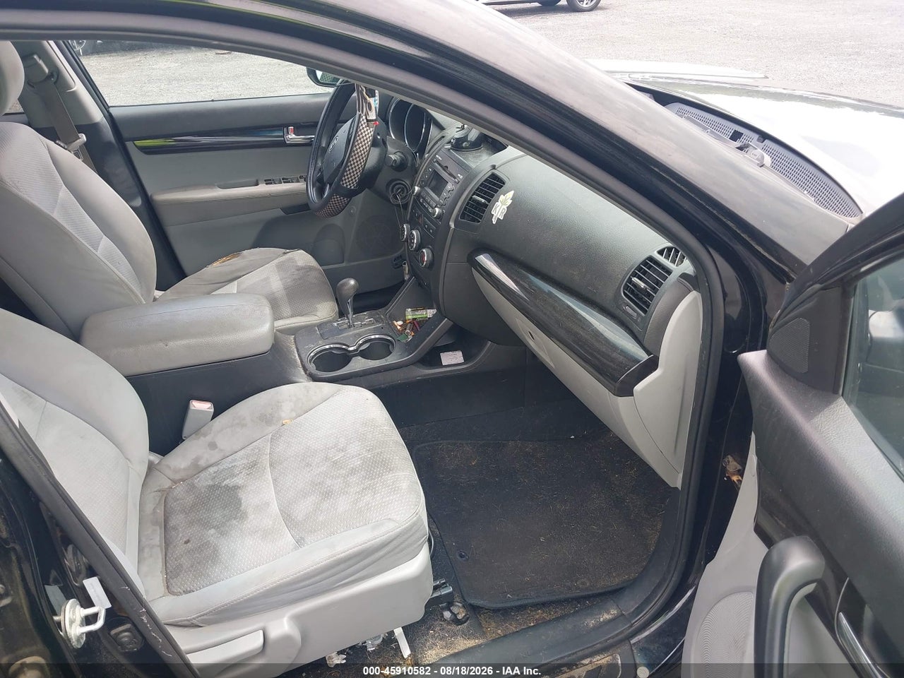2011 KIA SORENTO LX · 5/11