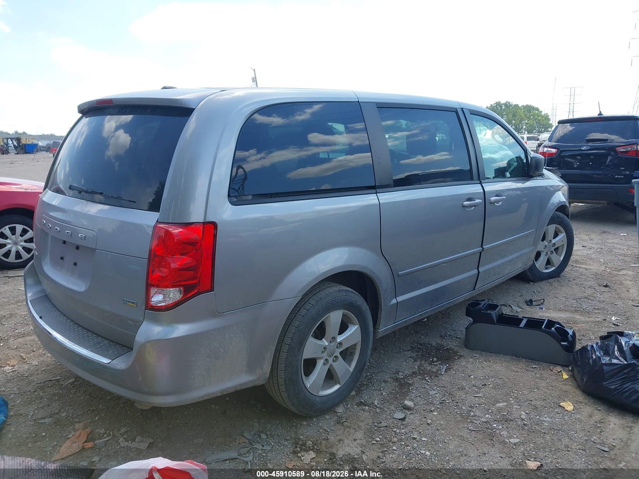 2016 DODGE GRAND CARAVAN SE · 4/11