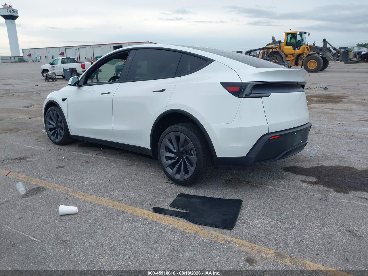 2026 TESLA MODEL Y PREMIUM REAR-WHEEL DRIVE/REAR-WHEEL DRIVE · 3/11
