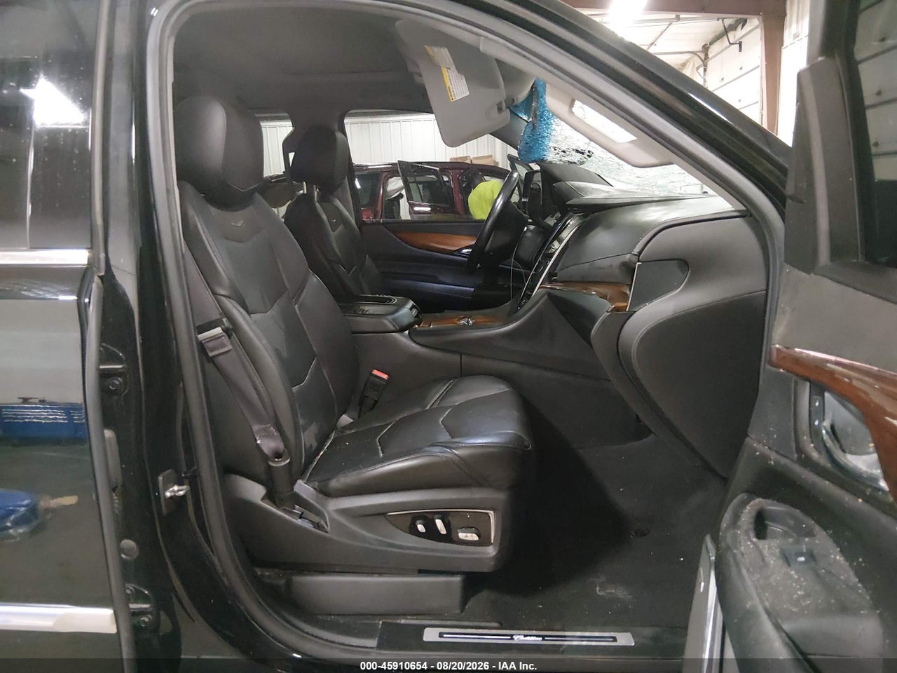 2016 CADILLAC ESCALADE ESV LUXURY COLLECTION · 5/11