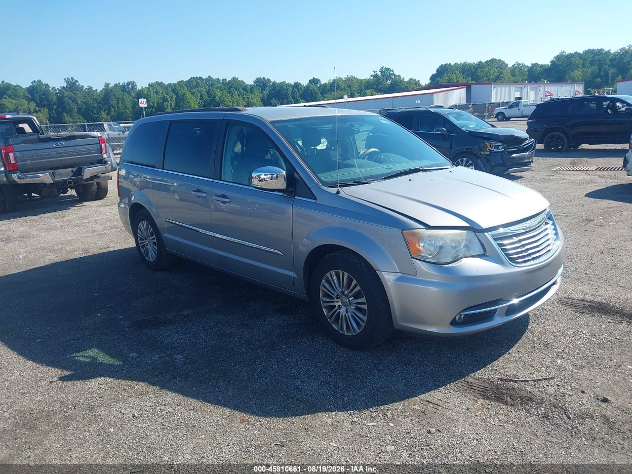 2C4RC1CG0ER****** · 2014 CHRYSLER TOWN &amp; COUNTRY TOURING L