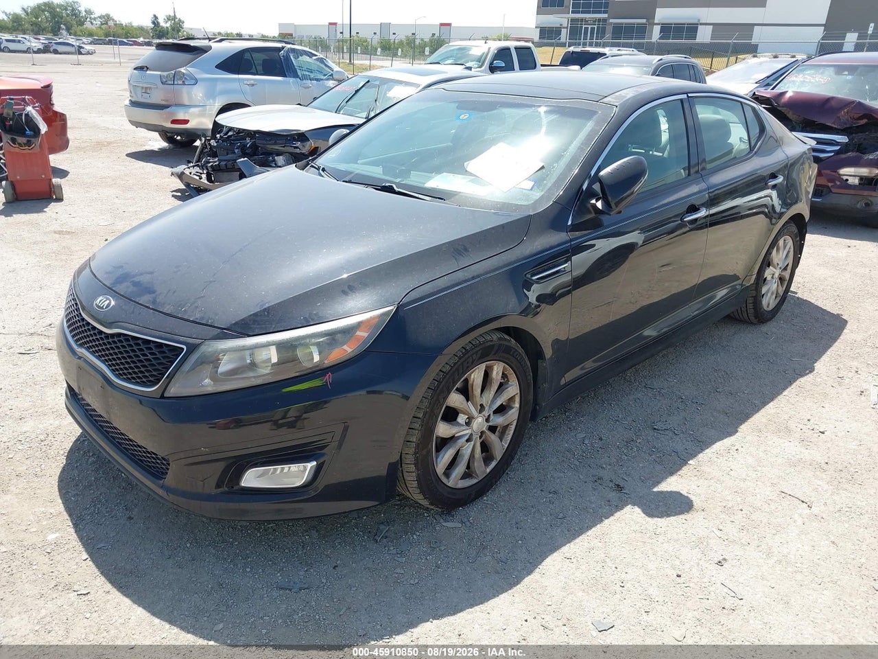 2015 KIA CADENZA PREMIUM · 2/11