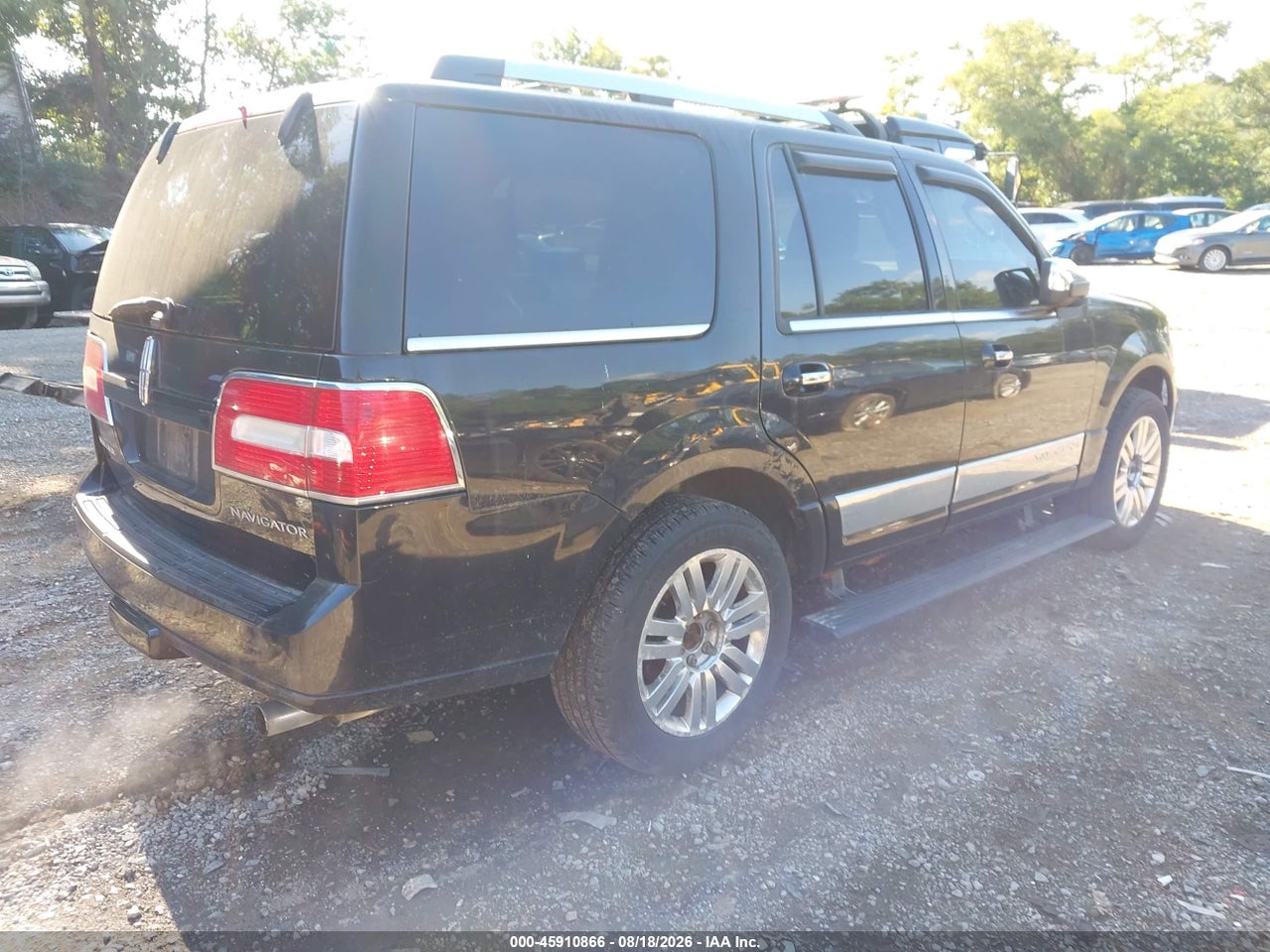 2014 LINCOLN NAVIGATOR · 4/11
