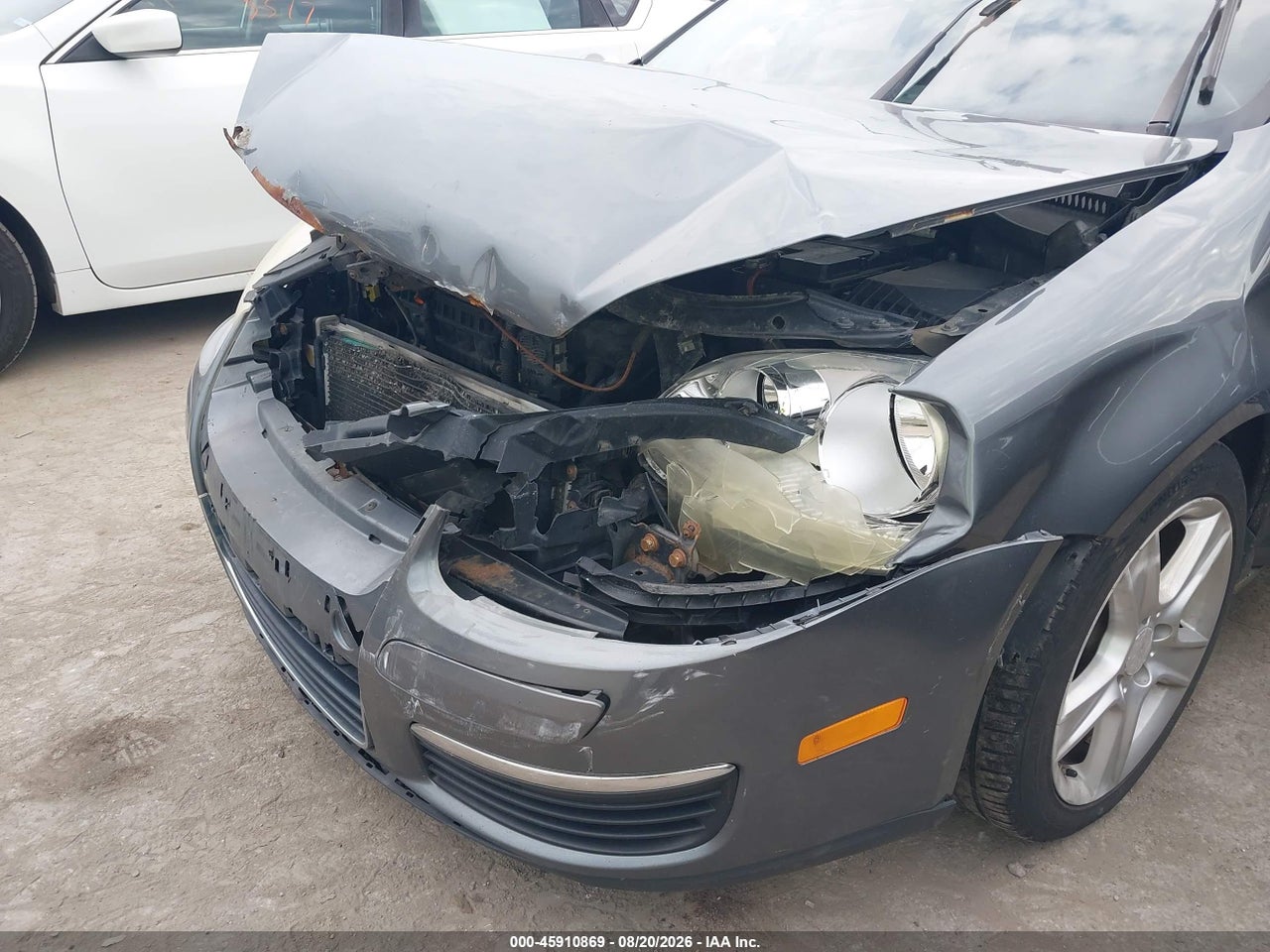 2009 VOLKSWAGEN JETTA SE/SEL · 6/11