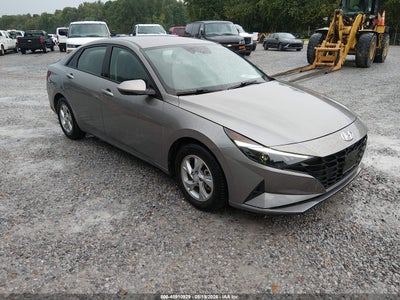 2023 HYUNDAI ELANTRA SE