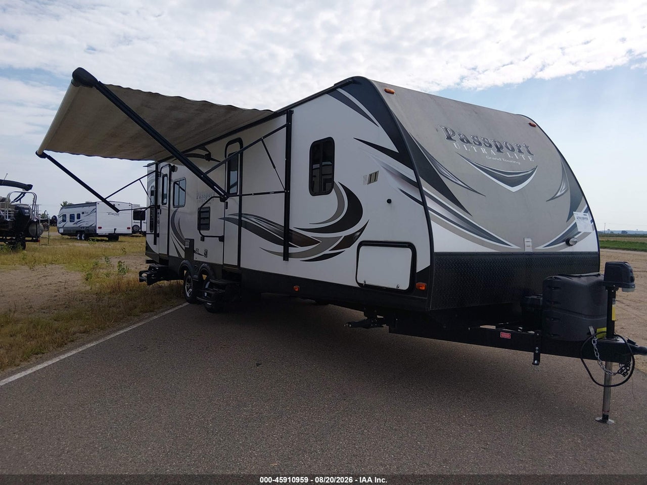 4YDT28925JK****** · 2018 KEYSTONE PASSPORT