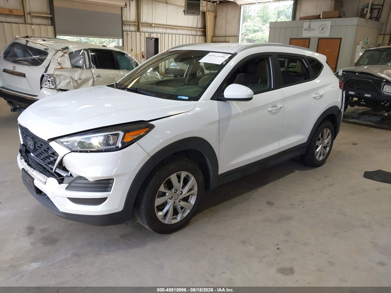 2021 HYUNDAI TUCSON VALUE · 2/11